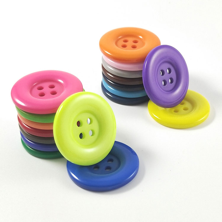 Feature of resin buttons